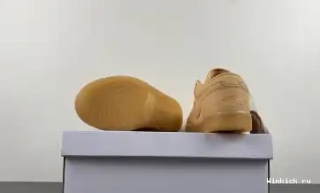 “Pale Jordan Sand” Air Low Vanilla 1 SE 0701